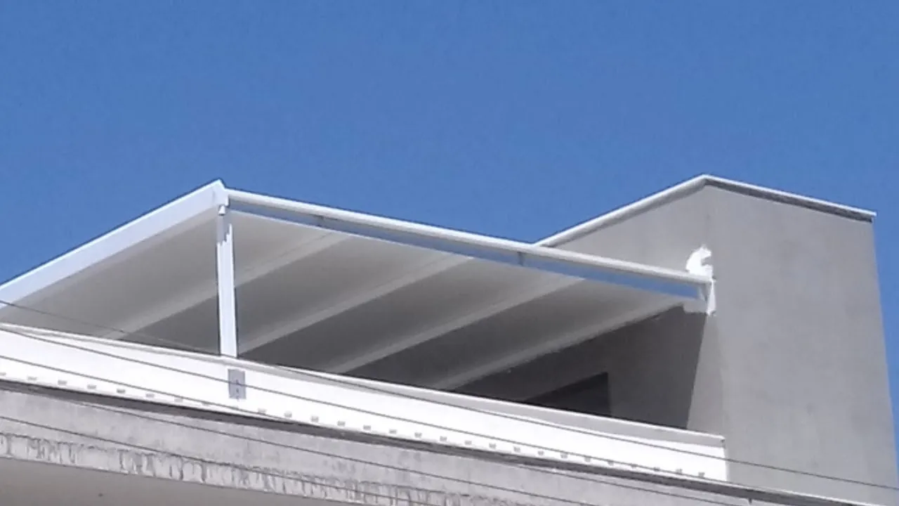 ساندوتش بانل سقف: تركيب غرف ساندوتش بانل بالرياض