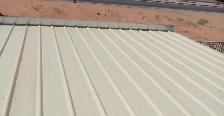 مؤسسة الجزيرة لتركيب غرف ساندوتش بانل سقف في الرياض